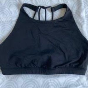 Lululemon lightly lined sport bra